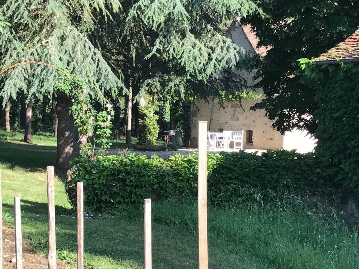 Gite De Serre Le Grand-Pressigny Esterno foto